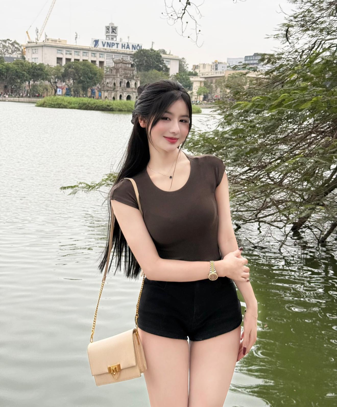 热门海角网视频